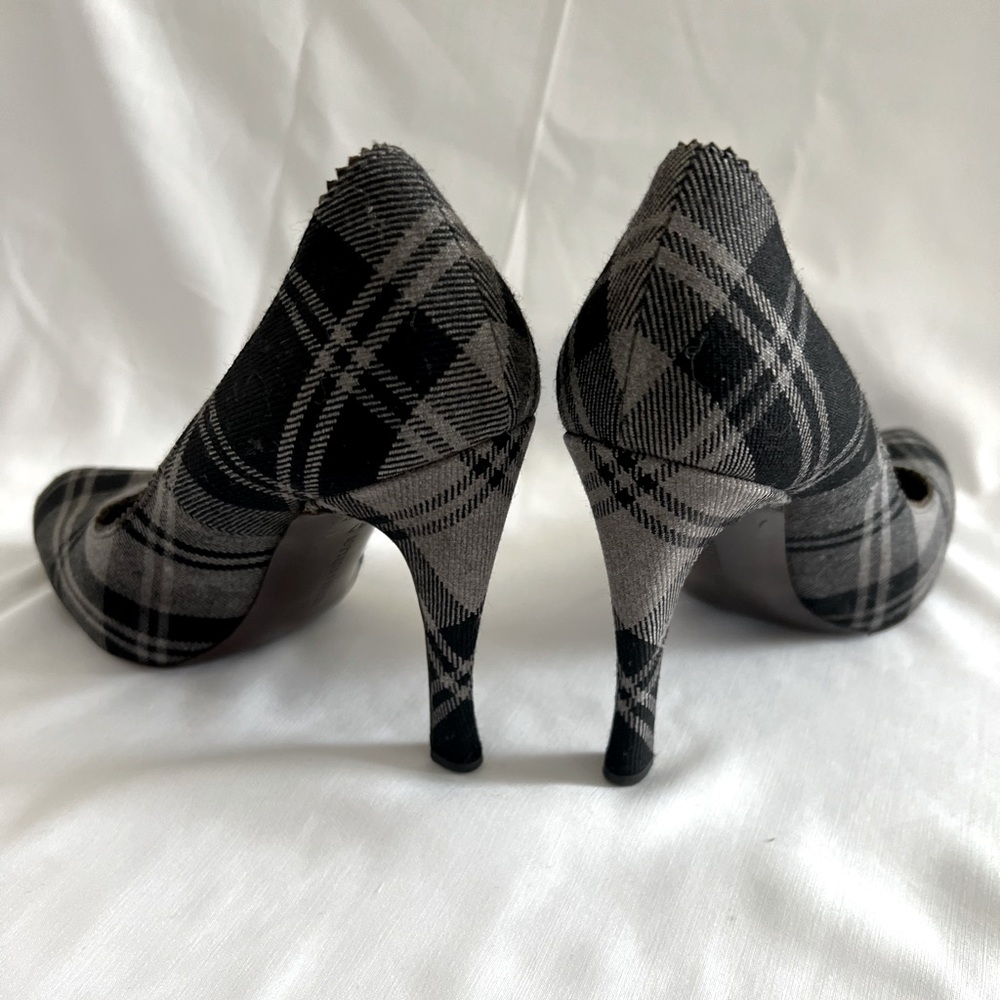 Bottega Veneta Black & Grey Plaid Vintage Pumps, Size 37, Dustbag Included!